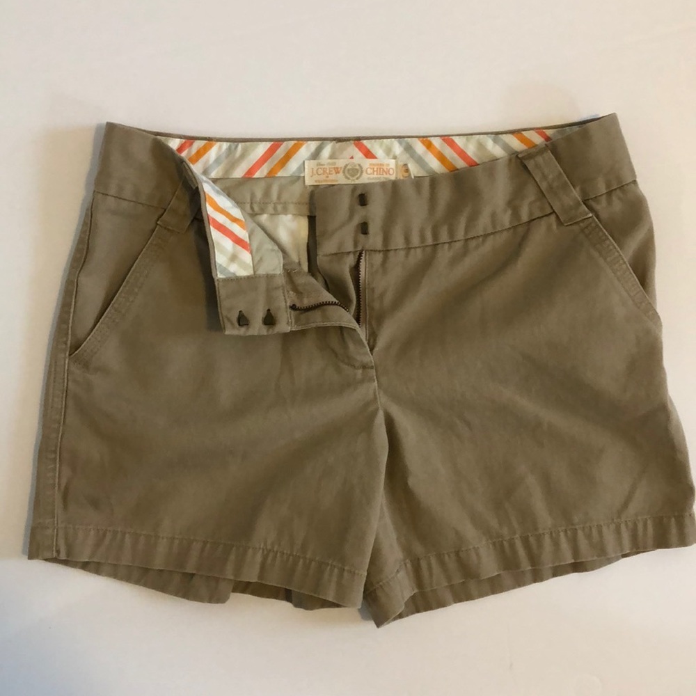 J. Crew Classic Chino Twill shorts, Khaki, Size 6